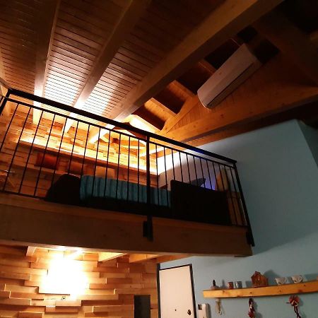 Ca' De' Mumi Apartment Luino Ngoại thất bức ảnh
